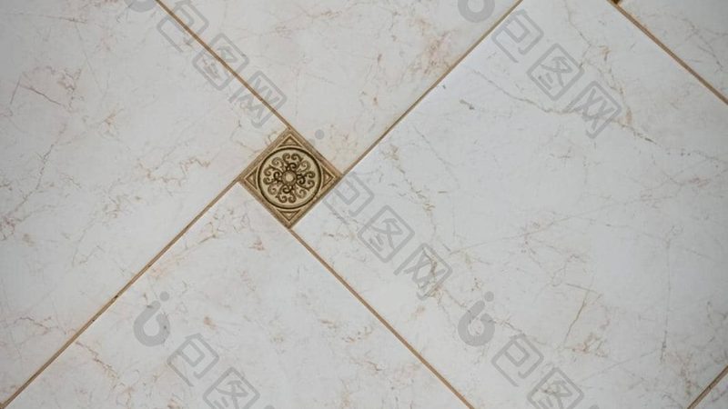 揭秘：十大品牌瓷砖与普通瓷砖尺寸规格的奥秘